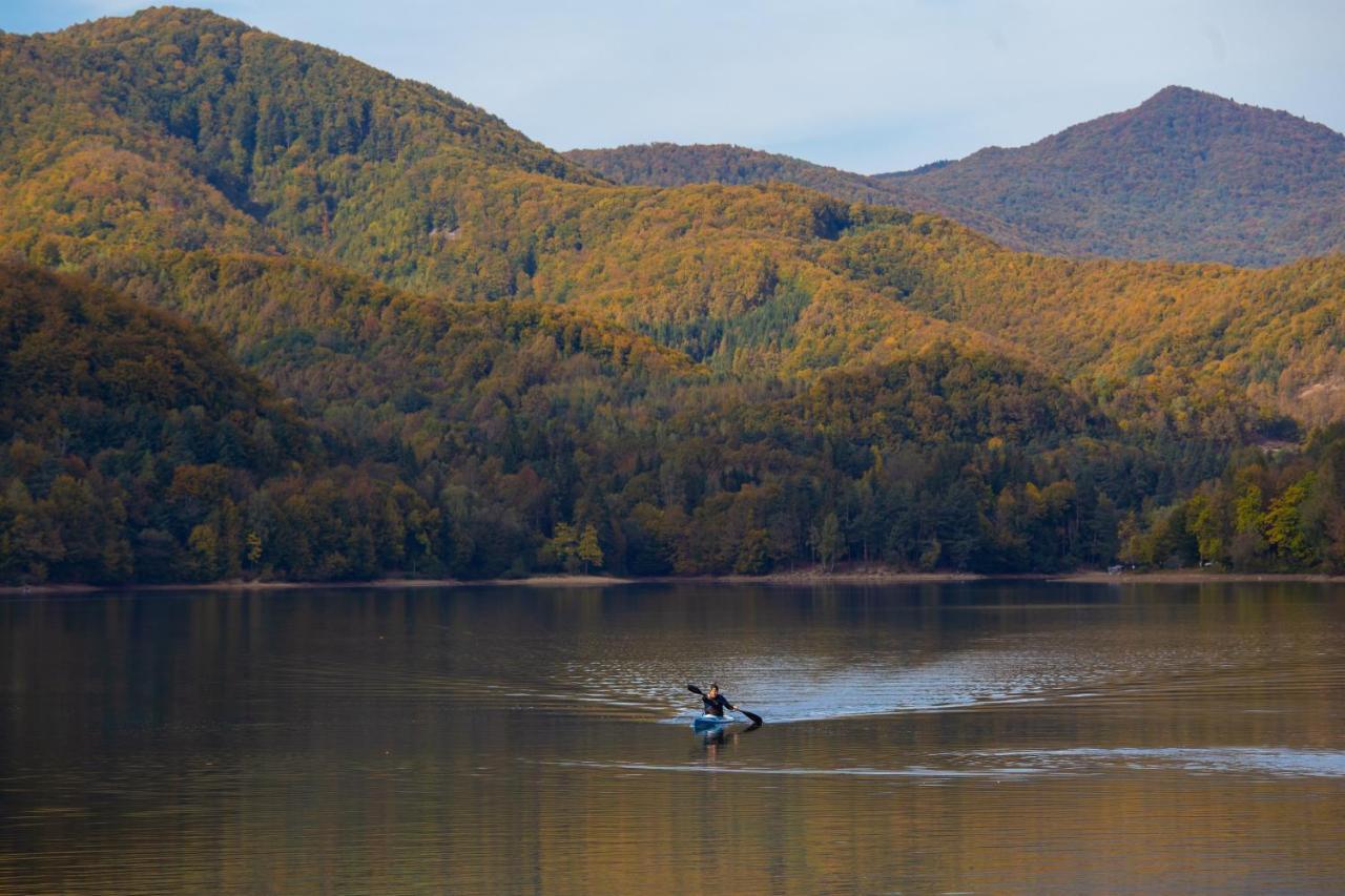 Adventure Lake Resort - Simared Бая-Маре Екстер'єр фото