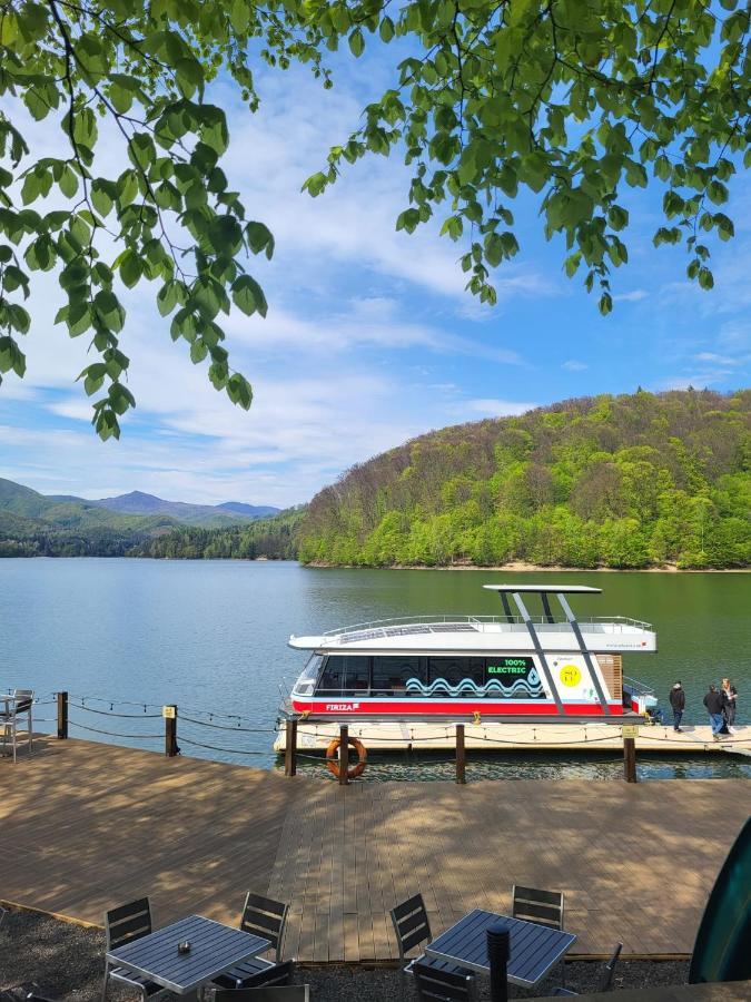 Adventure Lake Resort - Simared Бая-Маре Екстер'єр фото